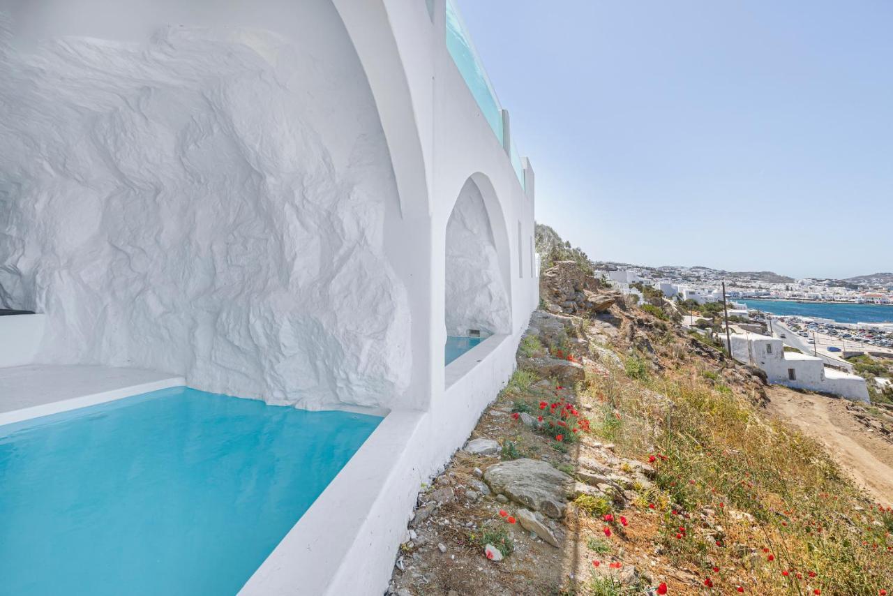 Tagoo Black Mykonos Ξενοδοχείο 4*