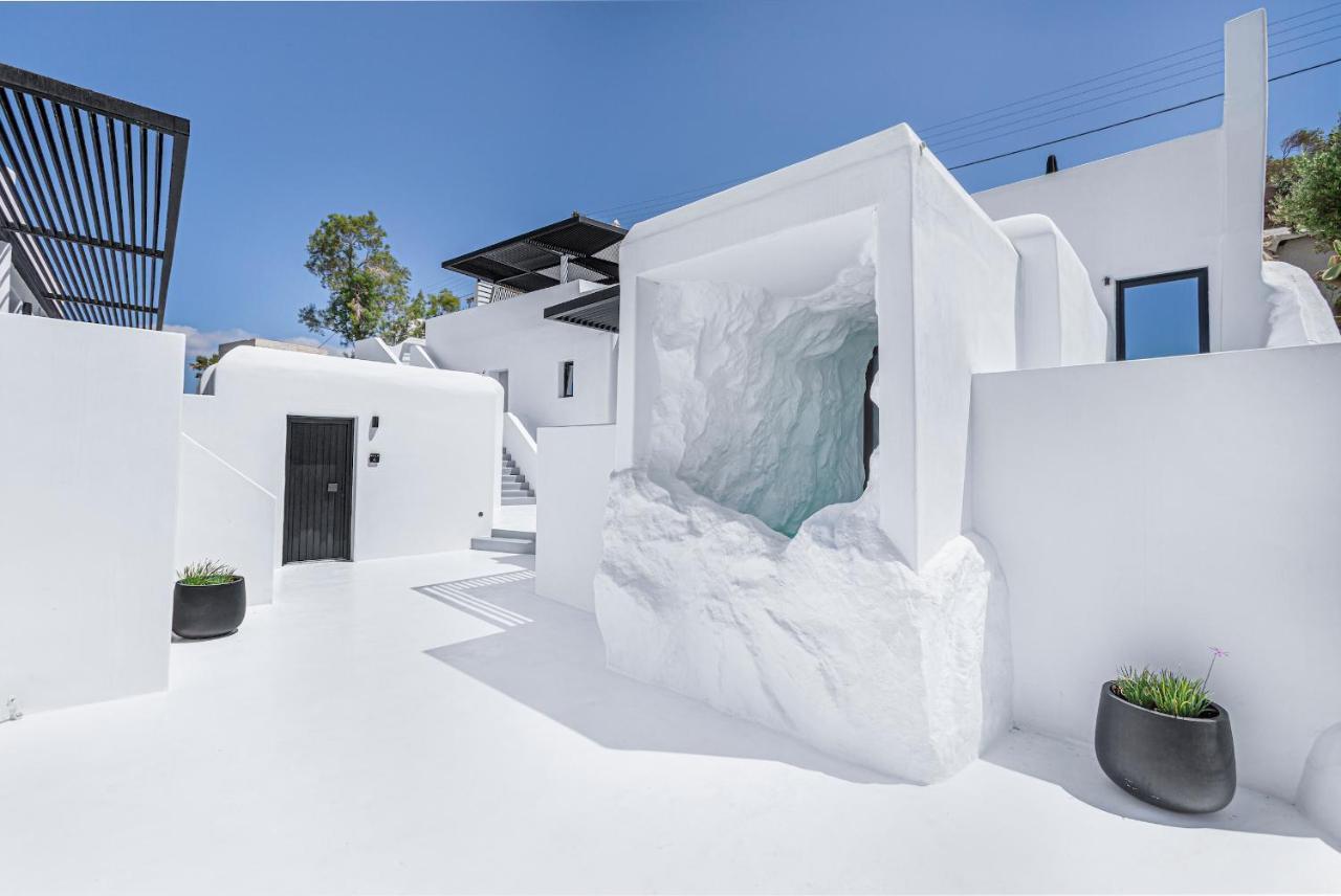 Hotel Tagoo Black Mykonos 4*