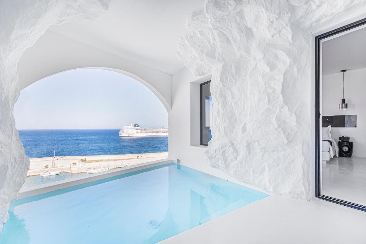 Tagoo Black Mykonos Hotel 4*