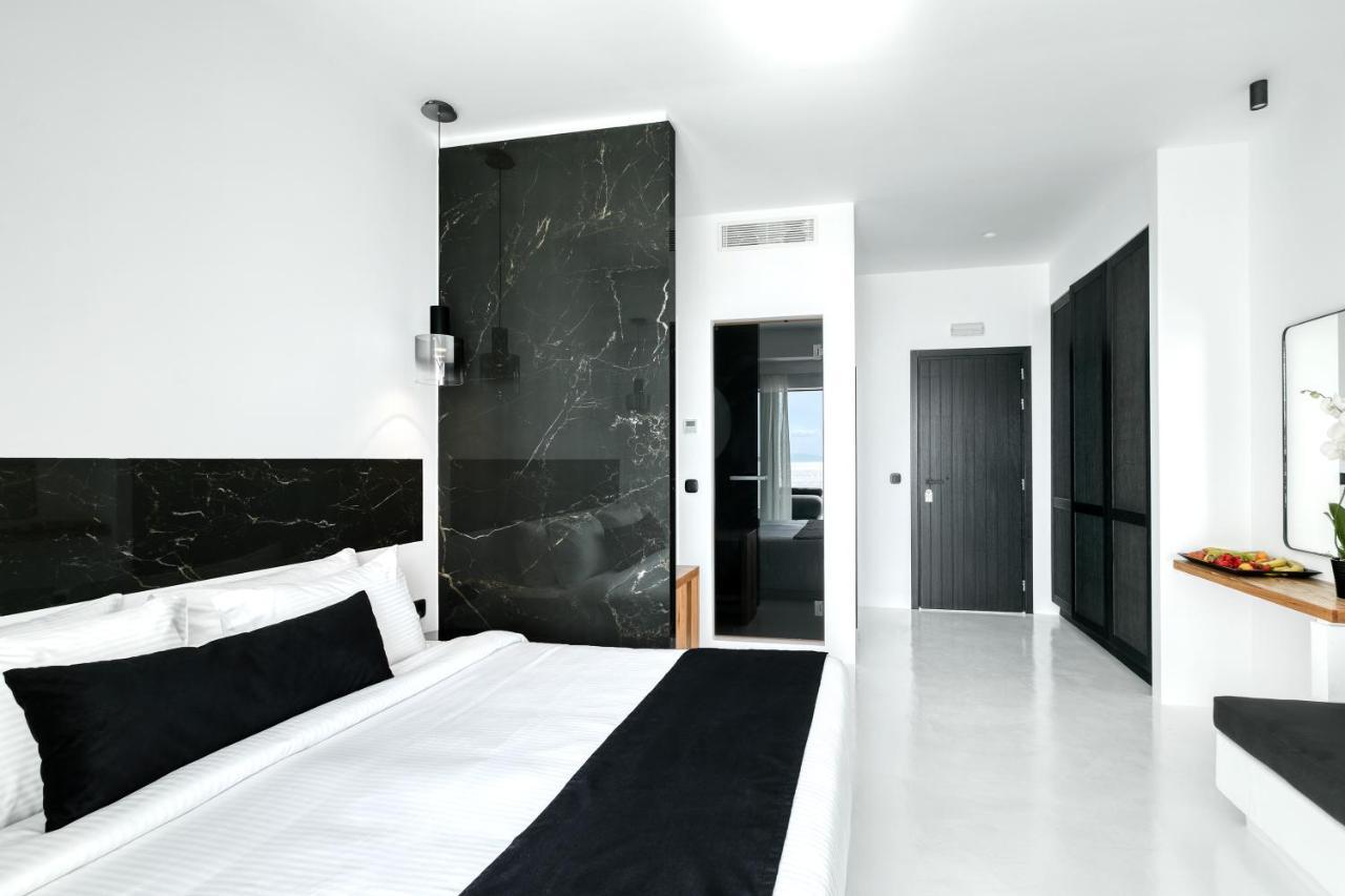 Tagoo Black Mykonos Hotel 4*