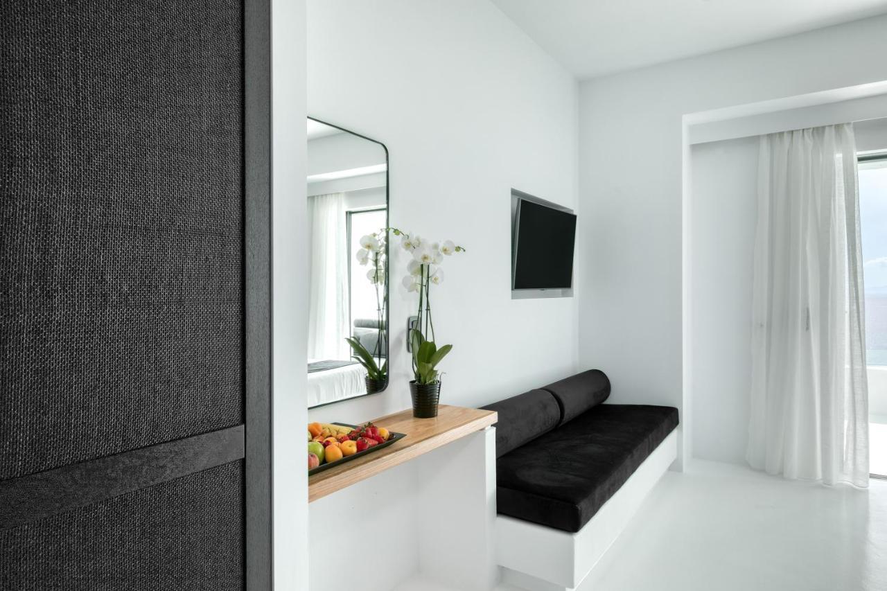 Hotel Tagoo Black Mykonos 4*