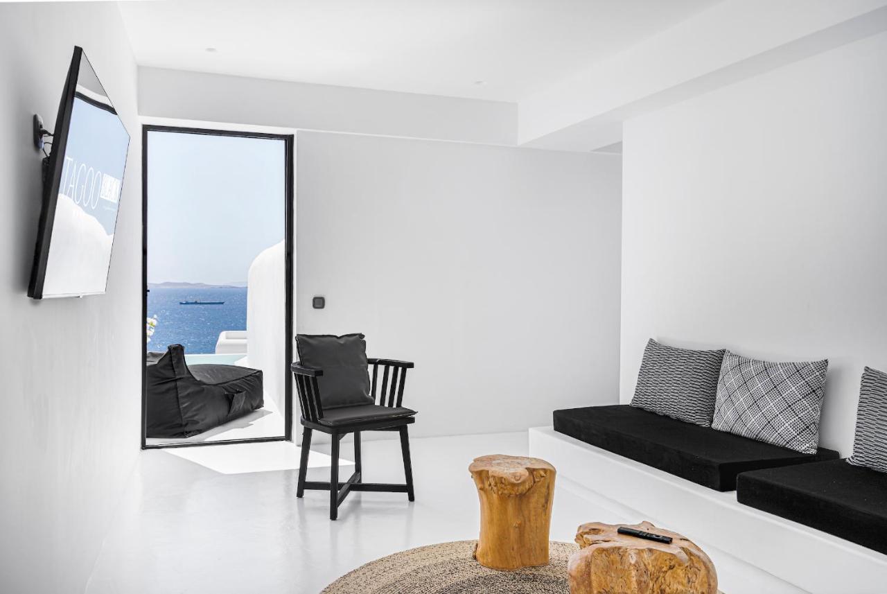 Tagoo Black Mykonos